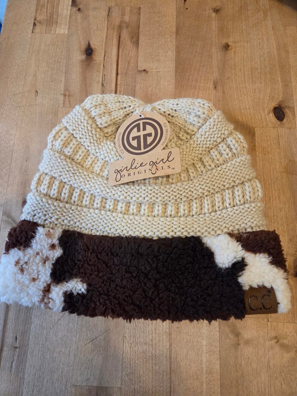 Girlie Girl Originals C.C. Cow Print Sherpa Cuff Knit Beanie Hat NWT Beige OS